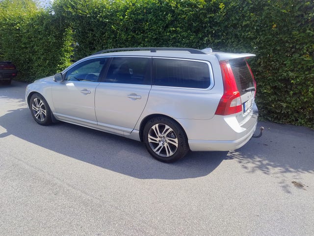Volvo V70 2011