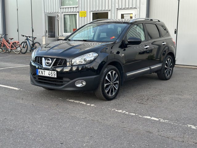 Nissan Qashqai+2 2011