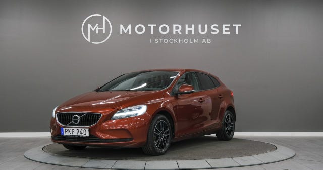Volvo V40 2018