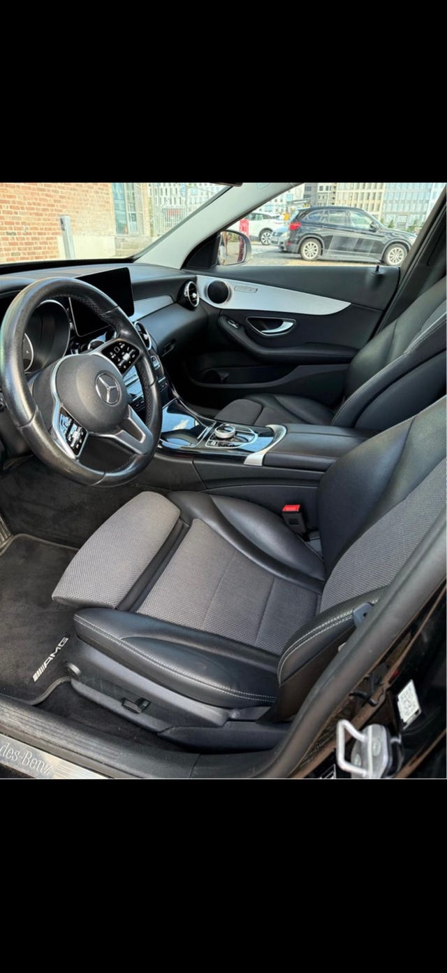 Mercedes-Benz C200 2020