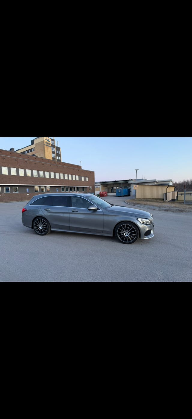 Mercedes-Benz C220 2015