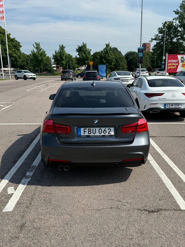 BMW 318d 2017