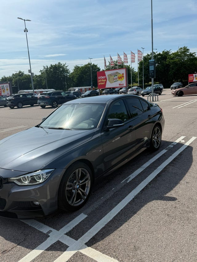 BMW 318d 2017 – bild 2