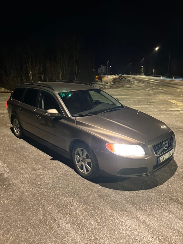 Volvo V70 2010