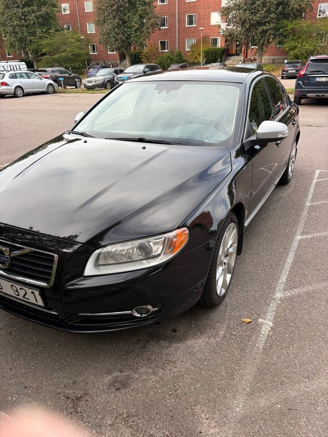 Volvo S80 2010