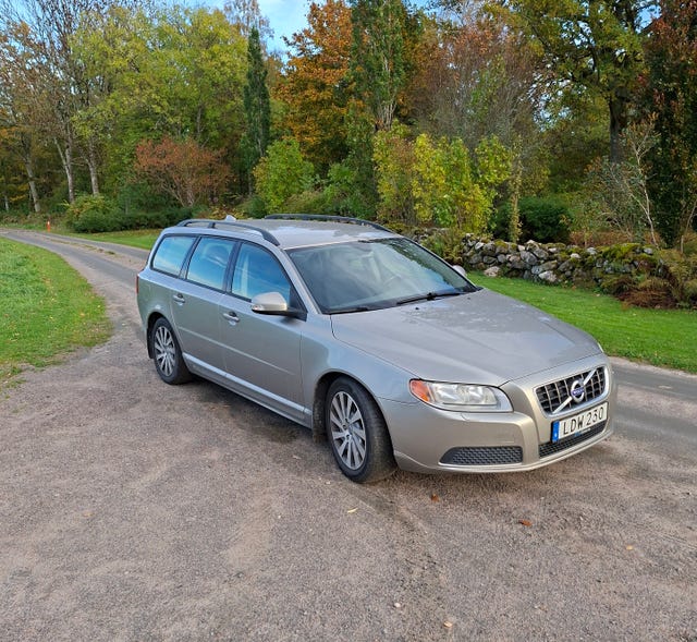 Volvo V70 2011