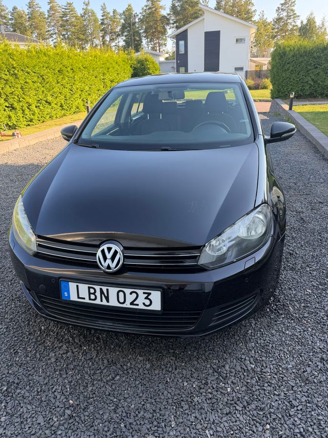 Volkswagen Golf VI 2011