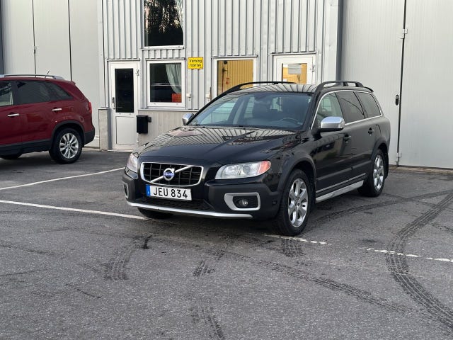 Volvo XC70 2010