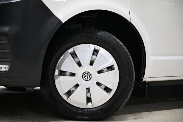 Volkswagen Transporter 2021 – bild 4