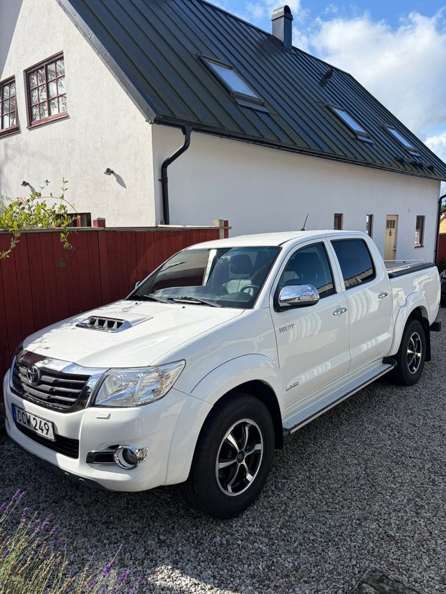 Toyota HiLux 2014