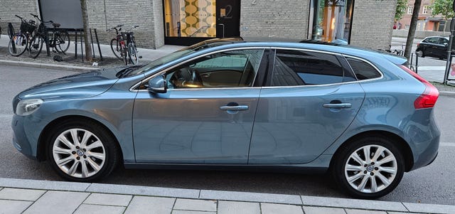 Volvo V40 2013 – bild 2