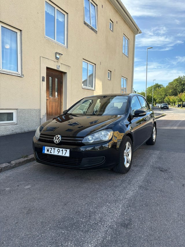 Volkswagen Golf VI 2011