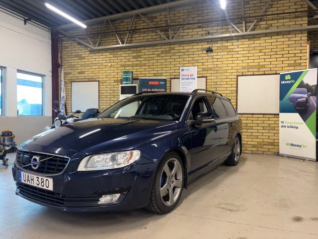 Volvo V70 2015