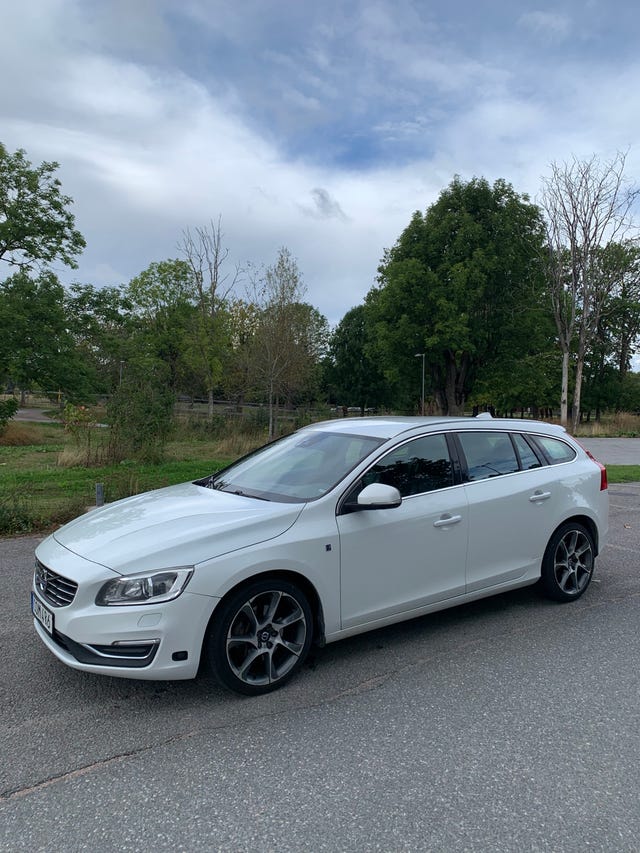 Volvo V60 2015
