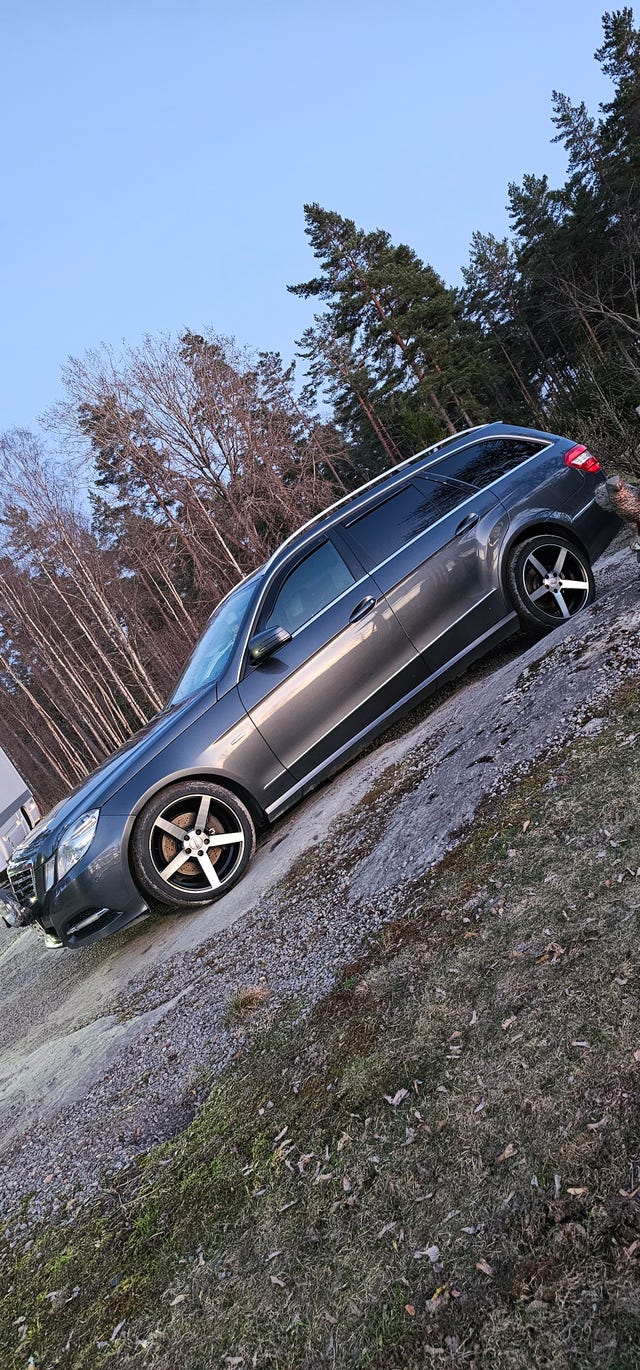 Mercedes-Benz E250 2011
