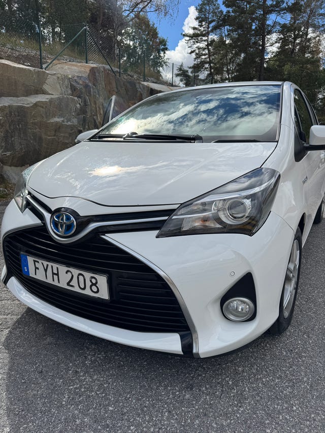 Toyota Yaris 2016
