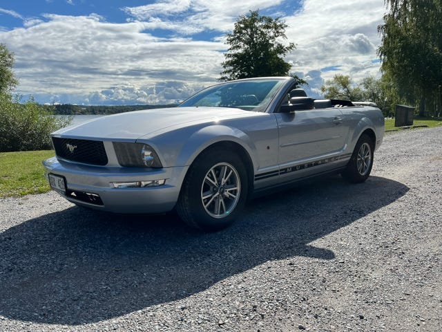 Ford Mustang 2005