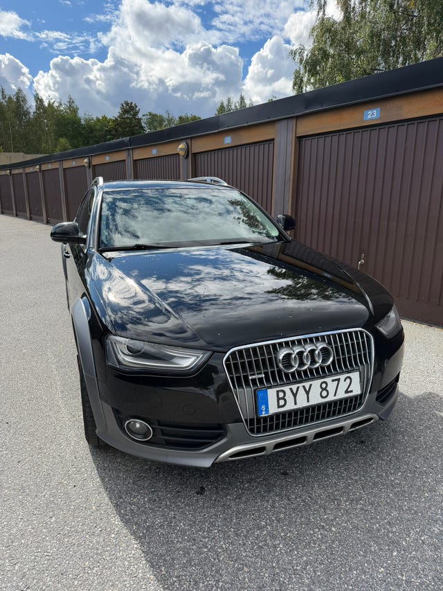 Audi A4 allroad 2015