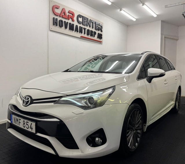 Toyota Avensis 2016