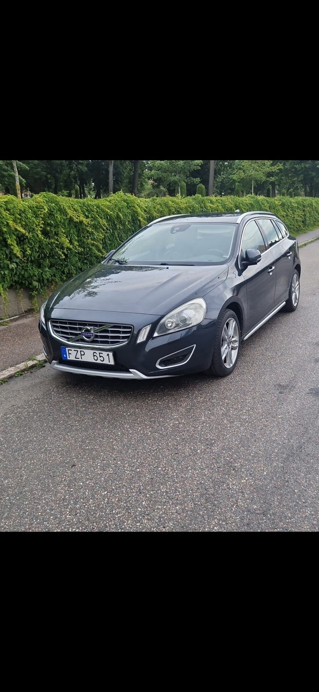 Volvo V60 2011