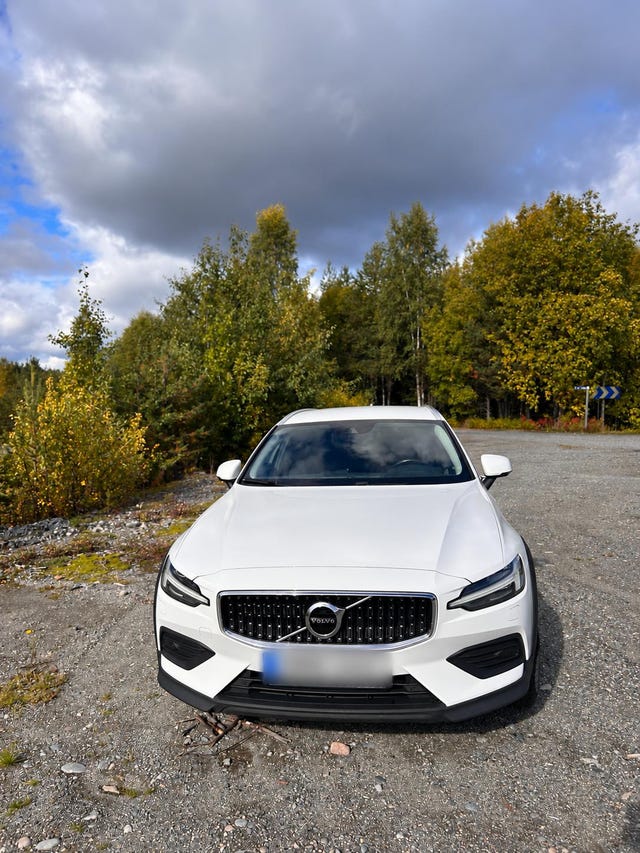 Volvo V60 Cross Country 2019