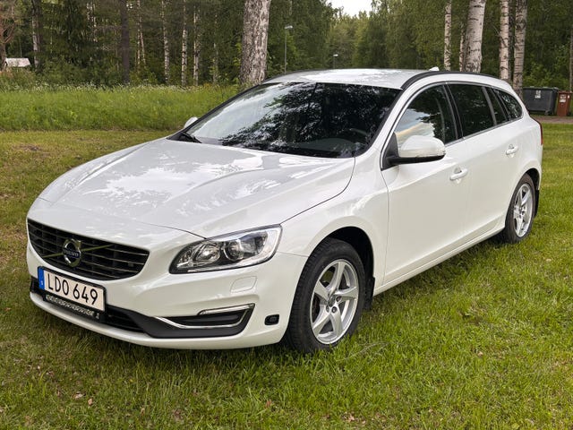 Volvo V60 2016