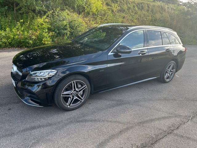 Mercedes-Benz C300 2021