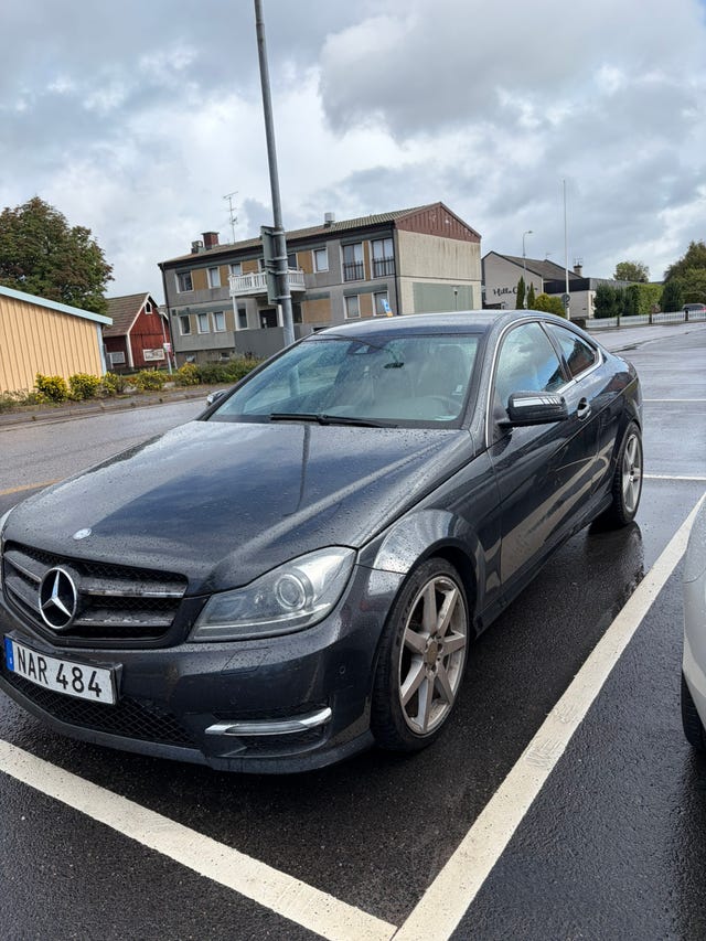 Mercedes-Benz C220 2013 – bild 2