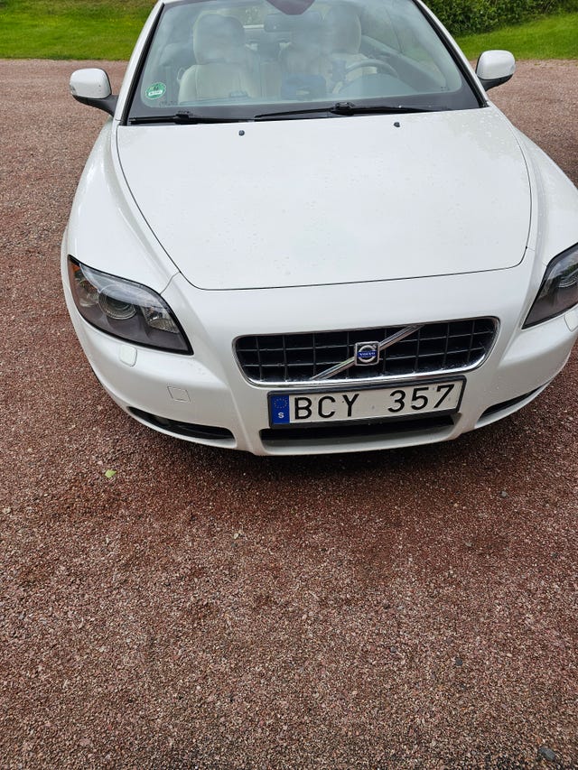 Volvo C70 2009