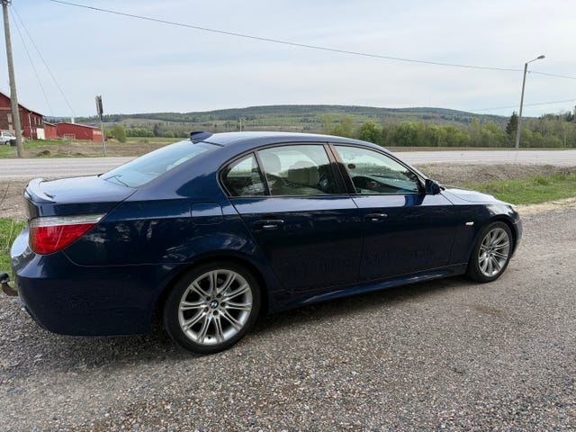 BMW 525i 2008