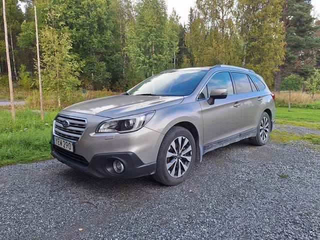 Subaru Outback 2016