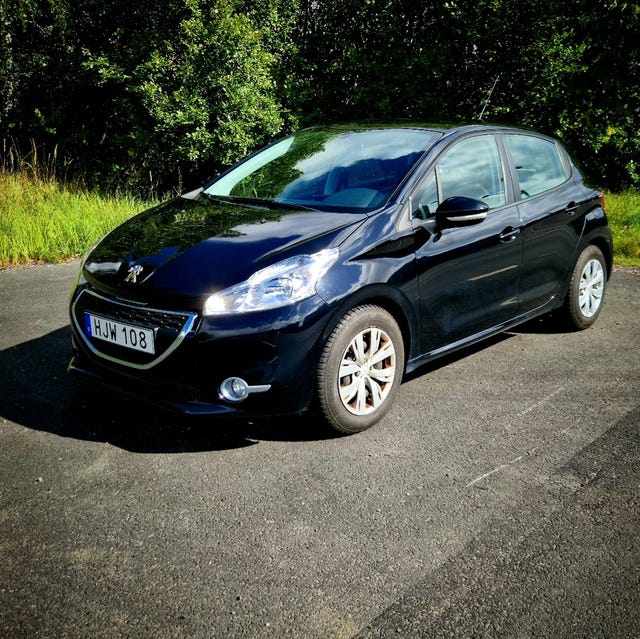 Peugeot 208 2014