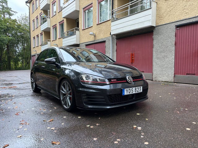 Volkswagen Golf VII 2016