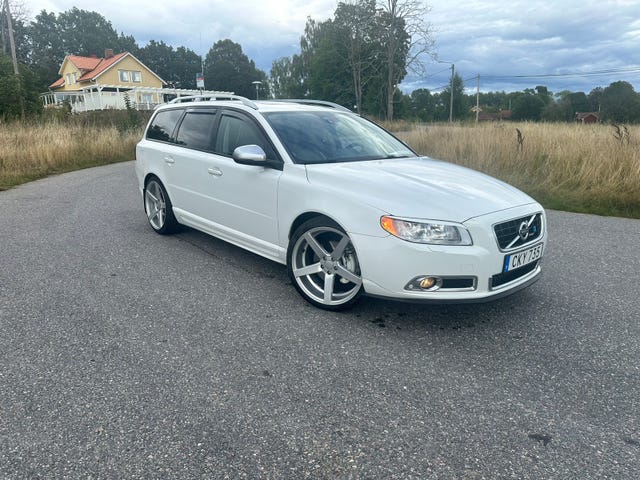 Volvo V70 2012