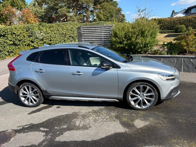 Volvo V40 Cross Country 2017