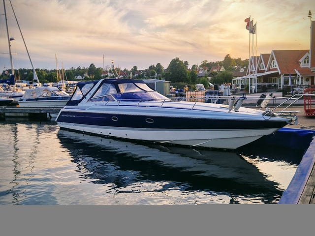 Sunseeker Thunderhawk 42