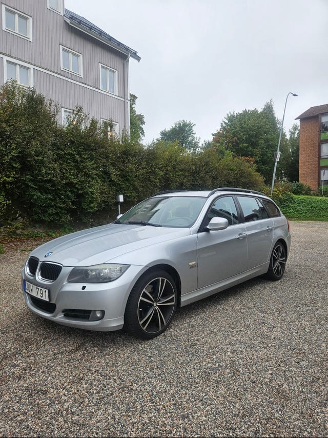 BMW 320d 2009