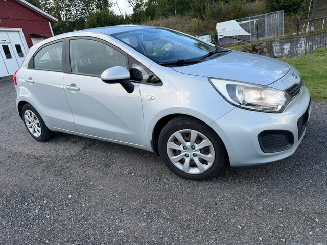 Kia Rio 2012