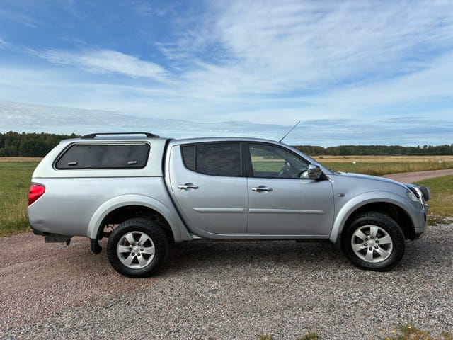 Mitsubishi L200 2014