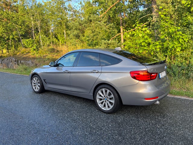BMW 318d 2016 – bild 2