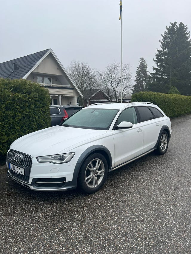 Audi A6 allroad 2015
