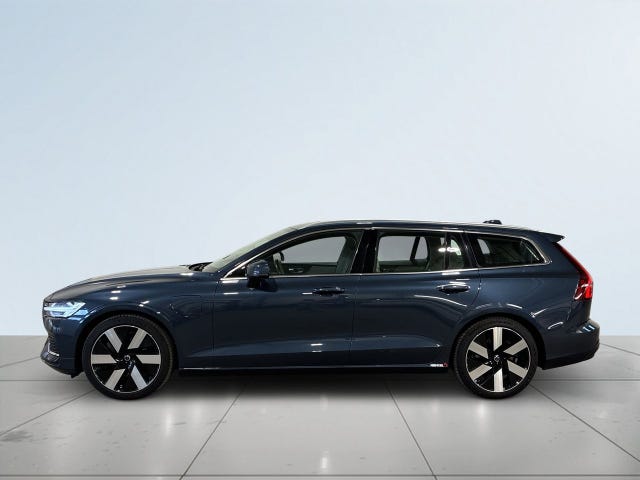Volvo V60 2024 – bild 3