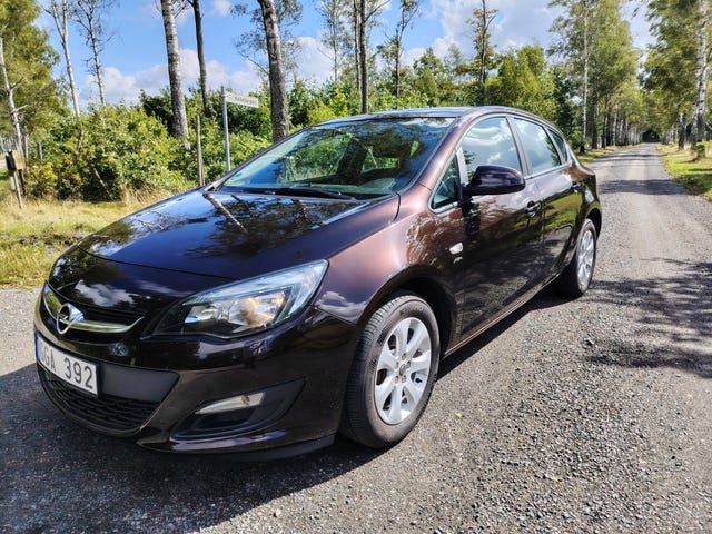 Opel Astra 2014