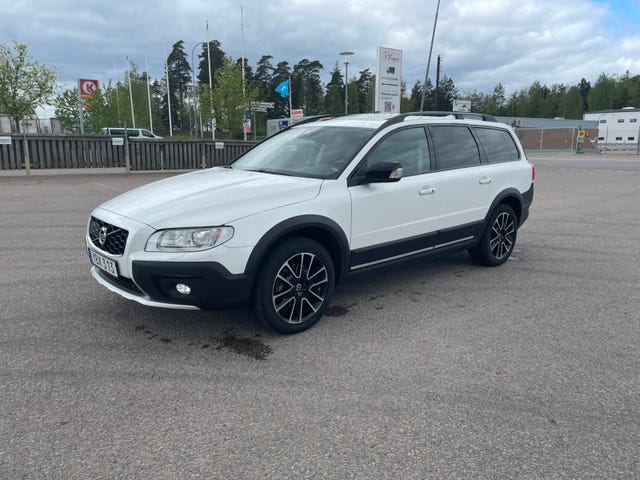 Volvo XC70 2016