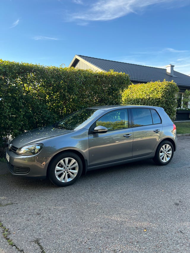 Volkswagen Golf VI 2011