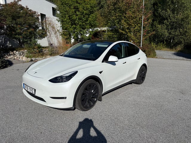 Tesla Model Y 2022