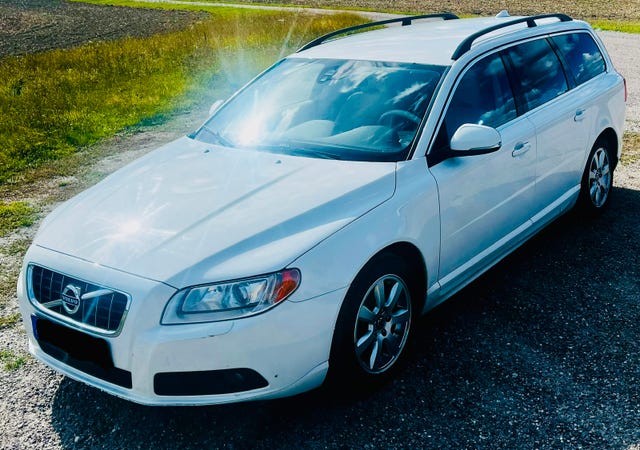 Volvo V70 2012