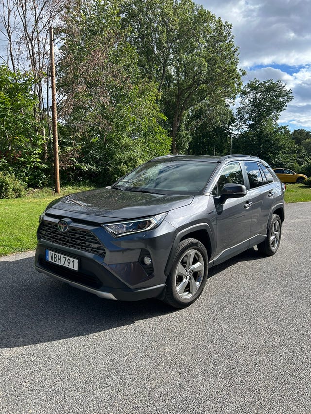 Toyota RAV4 2021