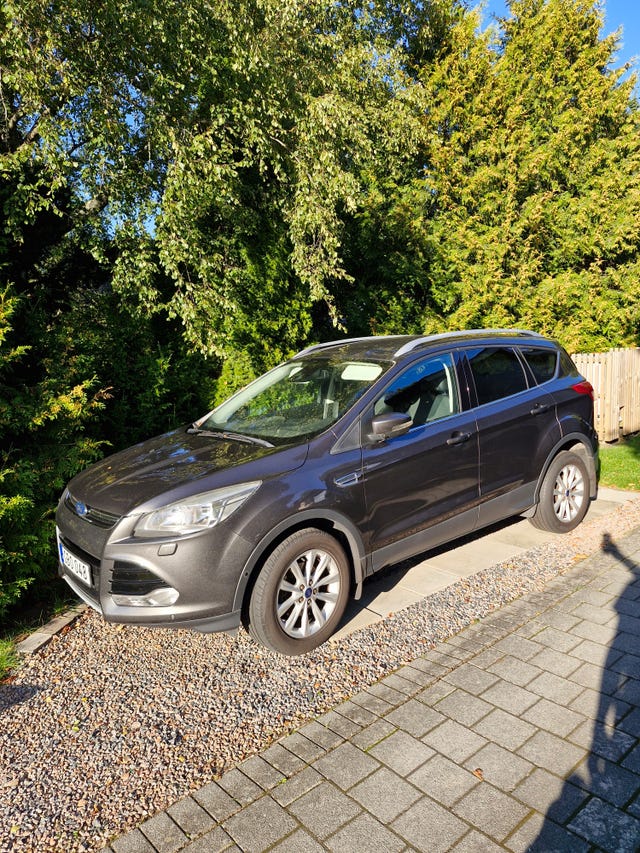 Ford Kuga 2016