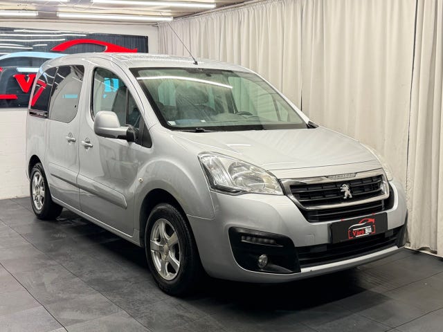 Peugeot Partner Tepee 2015